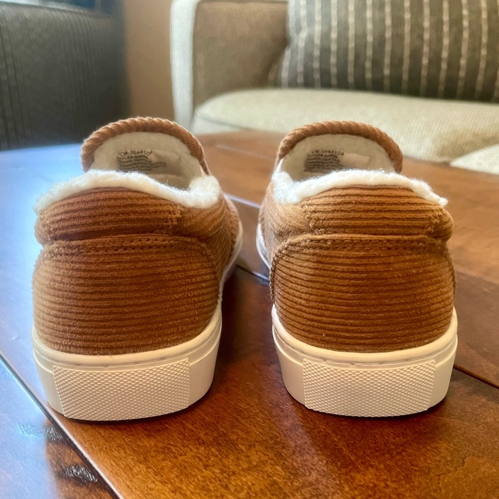 NWOT J. Crew Factory Corduroy Slip-On Sneakers with Sherpa Lining - Picture 5 of 8